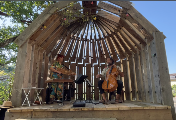 scharnier_geigenbuehne.png scharnier_geigenbuehne.png